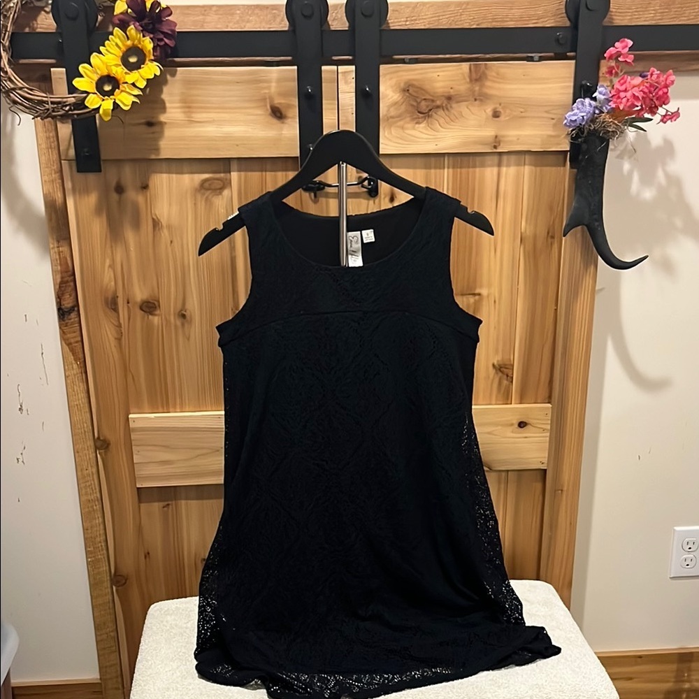 Emma & Michele Elegant Black Midi Dress